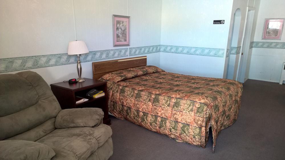 White Valley Motel Saint Charles Экстерьер фото